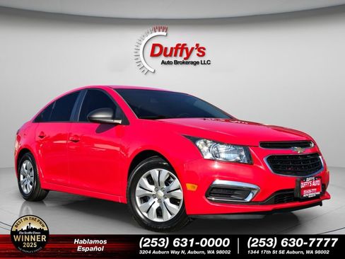Used 2015 Chevrolet Cruze LS image 1