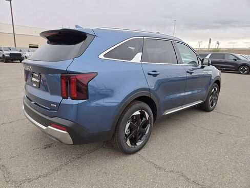 New 2026 Kia Sorento EX image 3