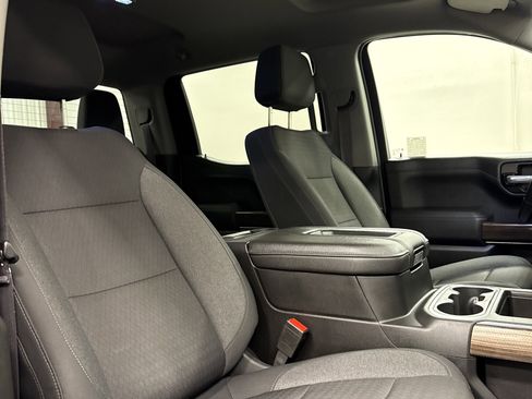 Used 2021 Chevrolet Silverado 1500 LT Trail Boss w/ LPO, Dark Essentials Package image 39