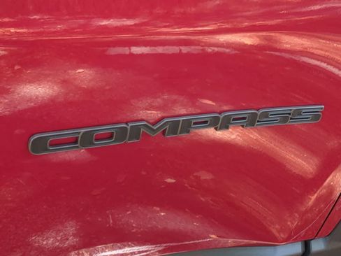 Certified 2026 Jeep Compass Latitude AWD/4WD image 13
