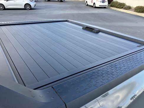 Used 2023 Hyundai Santa Cruz SEL Premium image 27