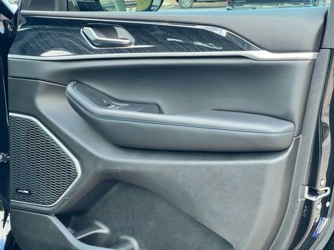 Used 2022 Jeep Grand Cherokee Trailhawk w/ Advanced Protech Group II image 52