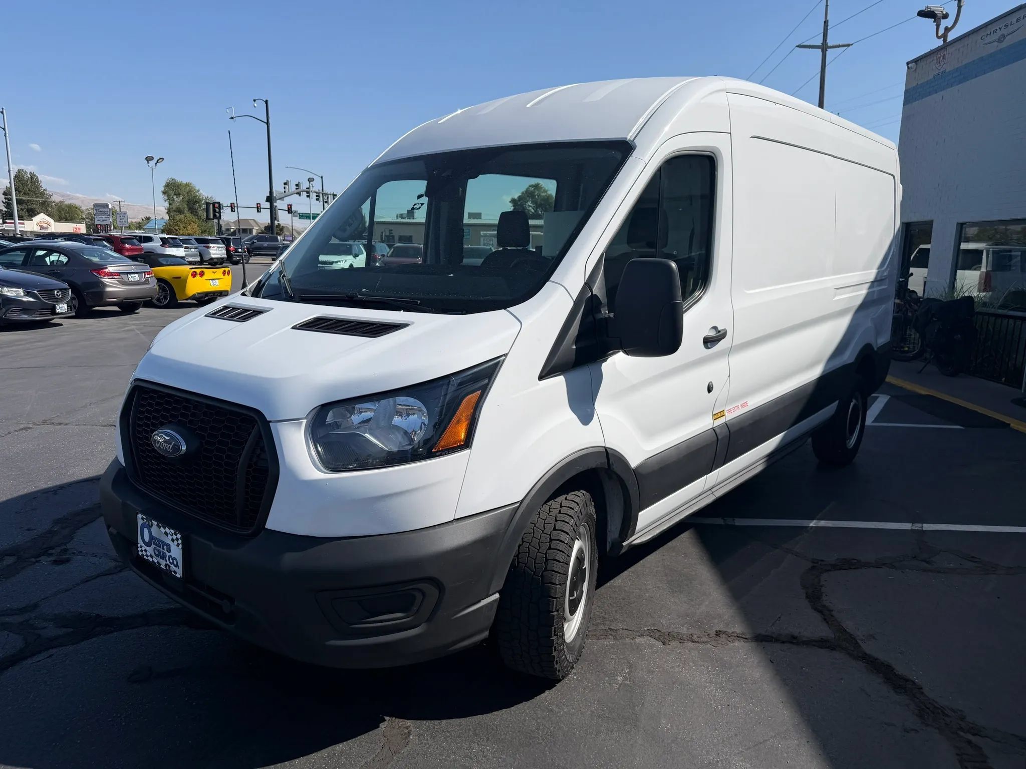 Used 2021 Ford Transit 250 Medium Roof RWD image 4