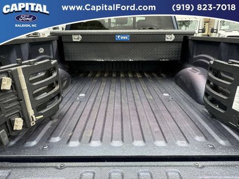 Used 2016 Ford F150 Lariat w/ Equipment Group 502A Luxury AWD/4WD image 16