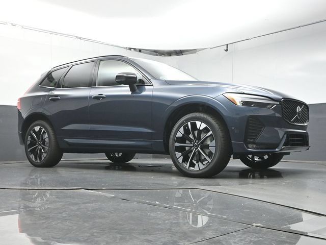 New 2027 Volvo XC60 B5 Plus AWD/4WD image 39