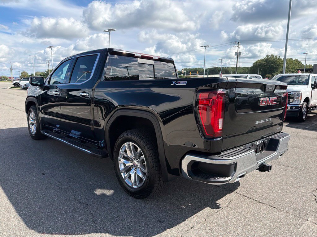 Used 2021 GMC Sierra 1500 SLT w/ SLT Premium Package AWD/4WD image 6