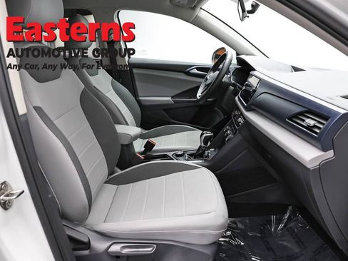 Used 2022 Volkswagen Taos SE AWD/4WD image 23