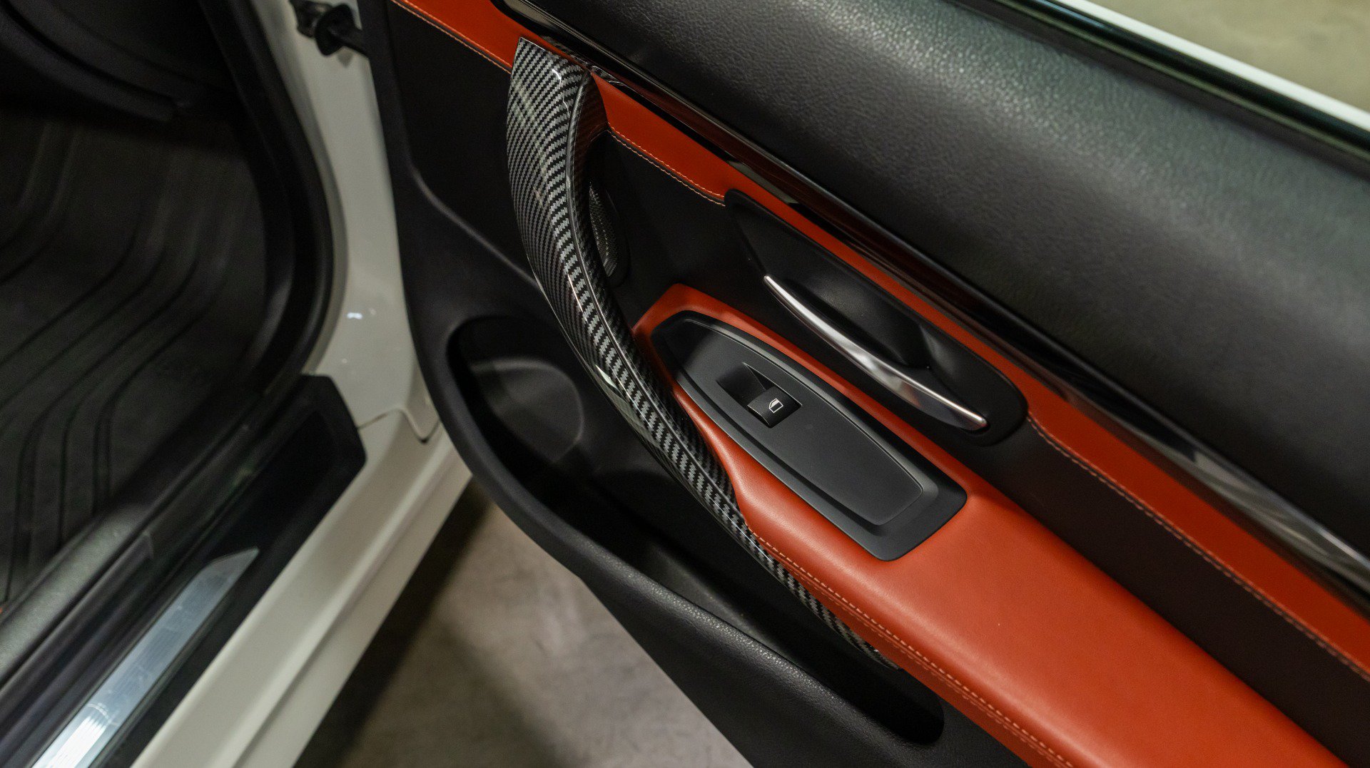 Used 2016 BMW M4 Convertible RWD image 68