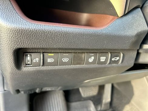 Used 2024 Toyota RAV4 Limited w/ Weather Package FWD image 15