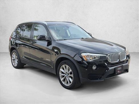 Used 2017 BMW X3 sDrive28i image 3