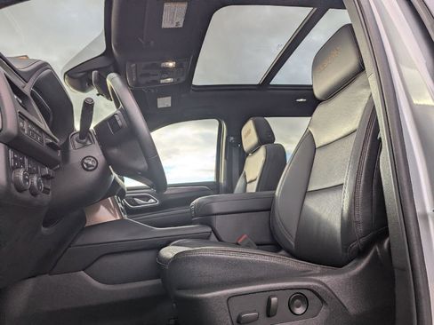 Used 2024 Chevrolet Tahoe High Country image 16