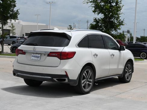 Used 2018 Acura MDX FWD w/ Advance & Entertainment image 9
