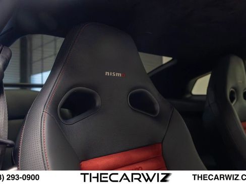 Used 2018 Nissan GT-R NISMO AWD/4WD image 97