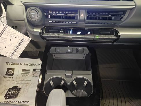 New 2026 Toyota Prius LE image 24