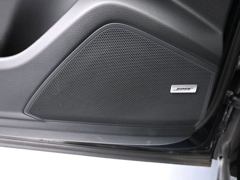 Certified 2023 Porsche Cayenne S Platinum AWD/4WD image 12