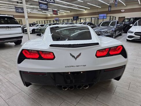 Used 2019 Chevrolet Corvette Stingray Coupe w/ Battery Protection Package RWD image 9