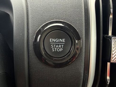 Used 2025 Ford Expedition Active AWD/4WD image 20