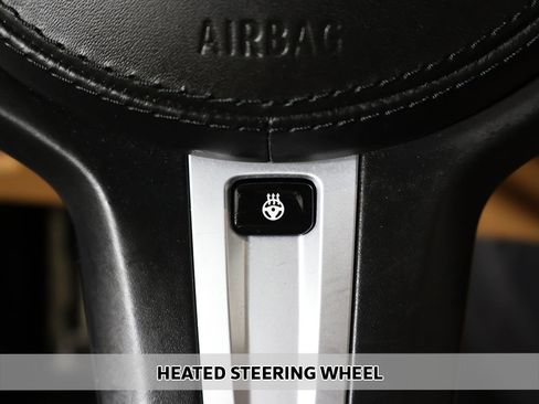 Used 2022 BMW M550i xDrive w/ Premium Package image 9