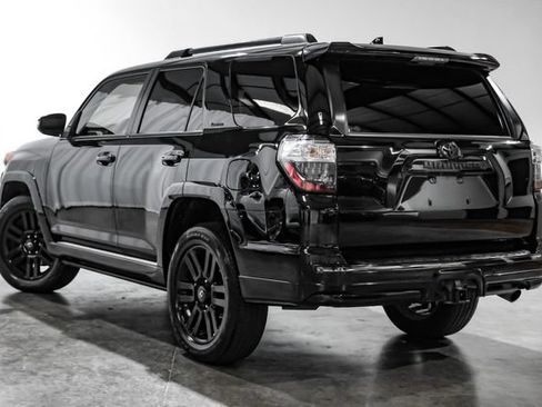 Used 2019 Toyota 4Runner Limited AWD/4WD image 12