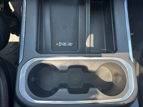 Used 2021 GMC Sierra 1500 AT4 w/ AT4 Premium Package image 17