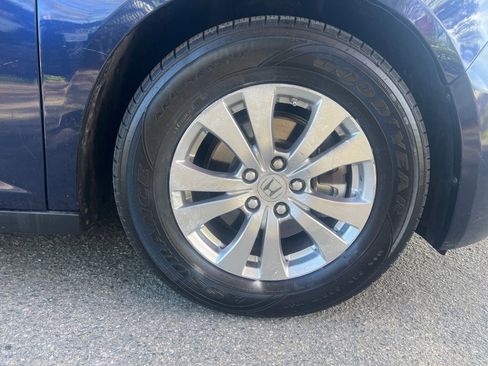 Used 2014 Honda Odyssey EX-L image 39