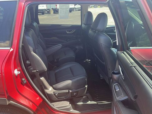 Used 2024 Subaru Ascent Limited AWD/4WD image 25