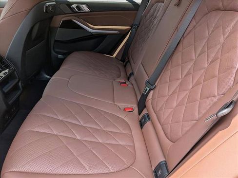Used 2024 BMW X5 sDrive40i w/ Premium Package RWD image 19