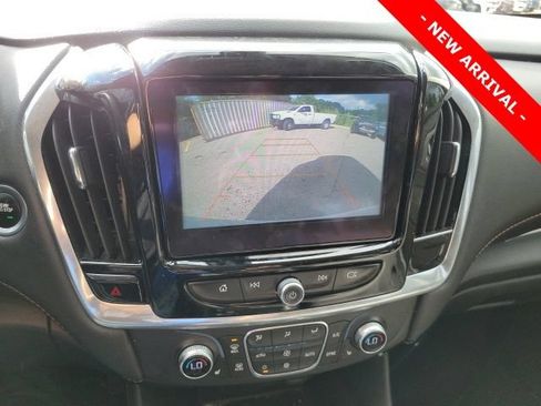 Used 2018 Chevrolet Traverse LT AWD/4WD image 10