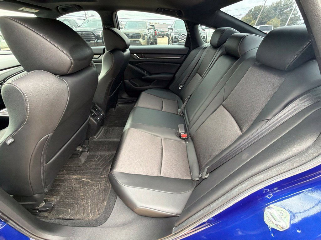 Used 2021 Honda Accord Sport image 25