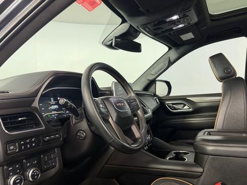 Used 2023 GMC Yukon AT4 AWD/4WD image 19
