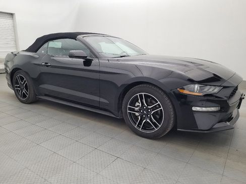 Used 2022 Ford Mustang Premium RWD image 11