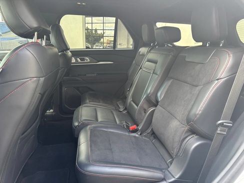 Used 2026 Ford Explorer ST w/ Sun And Sound Package AWD/4WD image 16