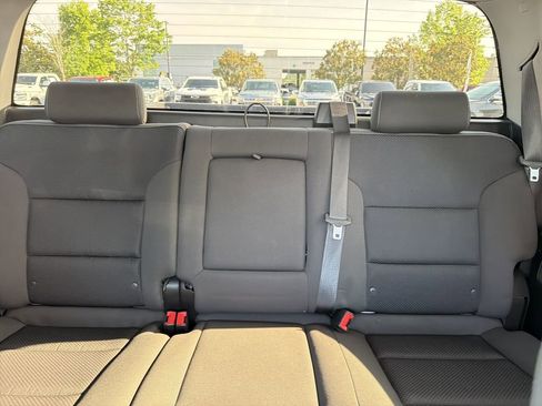 Used 2018 Chevrolet Silverado 1500 LT w/ All Star Edition AWD/4WD image 28