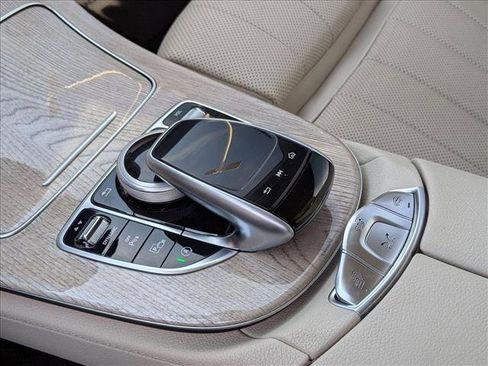 Used 2020 Mercedes-Benz E 450 Cabriolet image 11