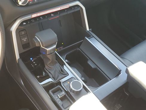 New 2025 Toyota Tundra Platinum image 26