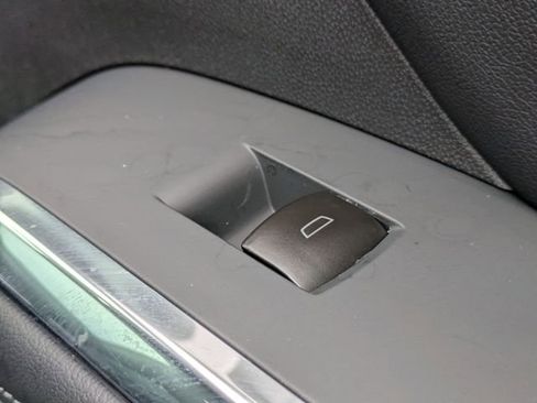 New 2026 Chevrolet Traverse LT w/ Sun and Wheel Package image 39