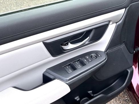 Certified 2018 Honda CR-V LX image 27