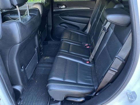 Used 2021 Jeep Grand Cherokee Limited w/ Quick Order Package 28K 80th AWD/4WD image 14