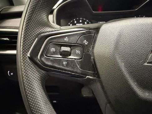 Used 2023 Chevrolet TrailBlazer LS FWD image 15