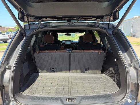 Used 2020 Lincoln Aviator Reserve AWD/4WD image 25