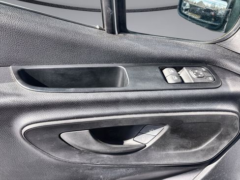 Used 2023 Mercedes-Benz Sprinter 3500 image 22