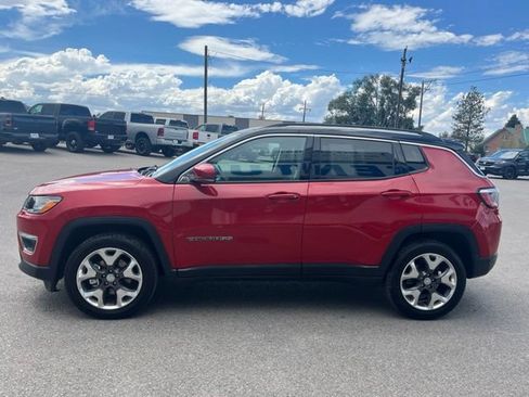 Used 2019 Jeep Compass Limited AWD/4WD image 12