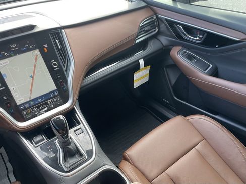 Used 2025 Subaru Outback Touring XT image 26