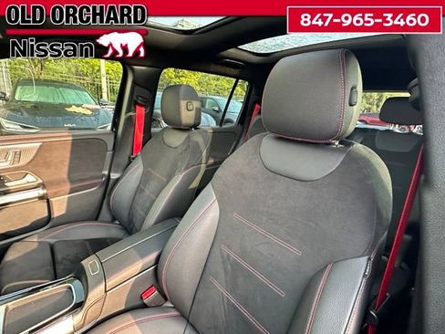 Used 2025 Mercedes-Benz GLB 35 AMG 4MATIC w/ AMG Night Package image 13