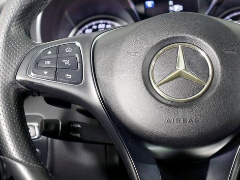 Used 2015 Mercedes-Benz C 300 Sport image 26