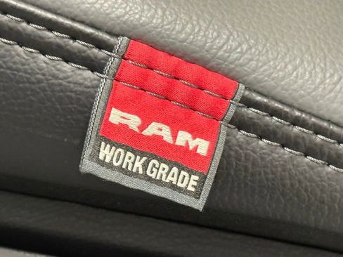 New 2026 RAM 2500 Tradesman w/ Chrome Appearance Group AWD/4WD image 20
