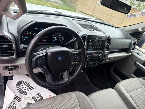 Used 2016 Ford F150 XLT w/ Equipment Group 302A Luxury AWD/4WD image 13