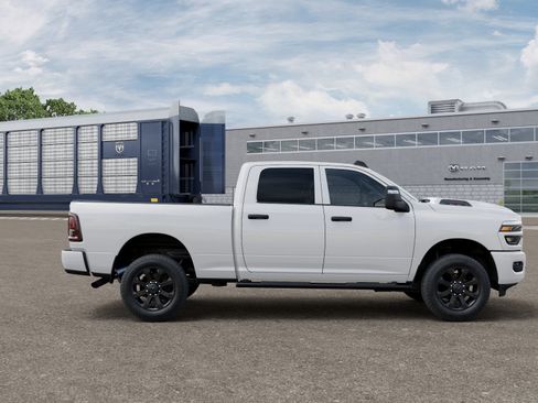 New 2026 RAM 2500 Tradesman AWD/4WD image 21