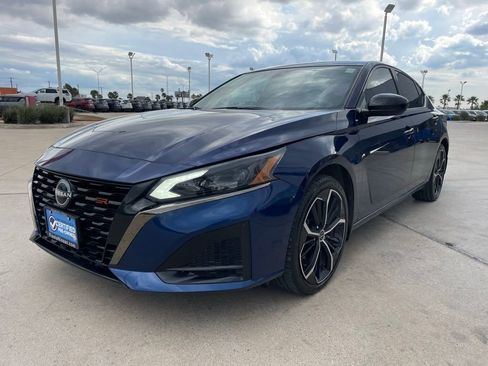 Certified 2024 Nissan Altima 2.5 SR FWD image 5