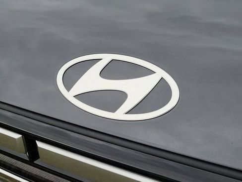 New 2026 Hyundai Santa Fe SE FWD image 32